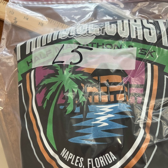 Paradise Coast Black Graphic Tee for Men Half Marathon & SK - Picture 10 of 10